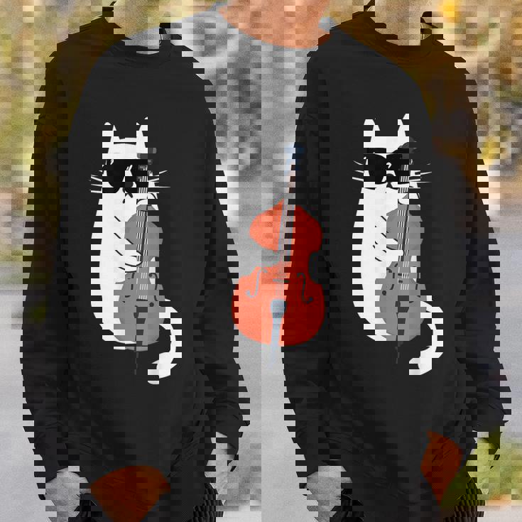 ネコとコントラバス 猫とサングラス ネコ好き 猫飼い コントラバス ウッドベース ダブルベース ジャズ音楽 ネコ 猫 スウェットシャツ 彼への贈り物