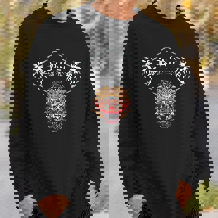 バリ島 バロンマスク 寺 ヤシの木 インドネシア 島 ウブド ギフト ジャワ島 ヌサ ペニダ お土産 サーフ ビーチ スウェットシャツ 彼への贈り物