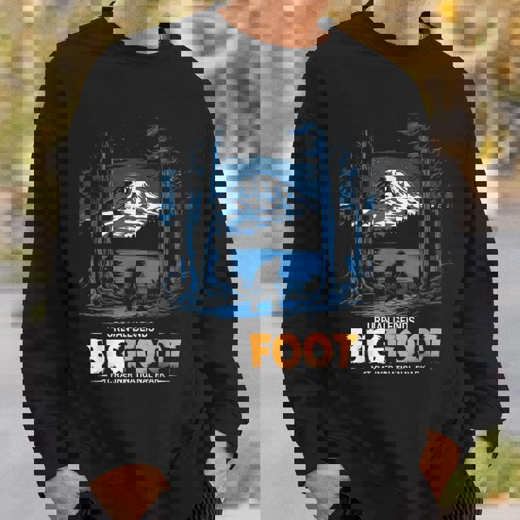 ビッグフット都市神話伝説マウントレイナー国立公園 スウェットシャツ 彼への贈り物