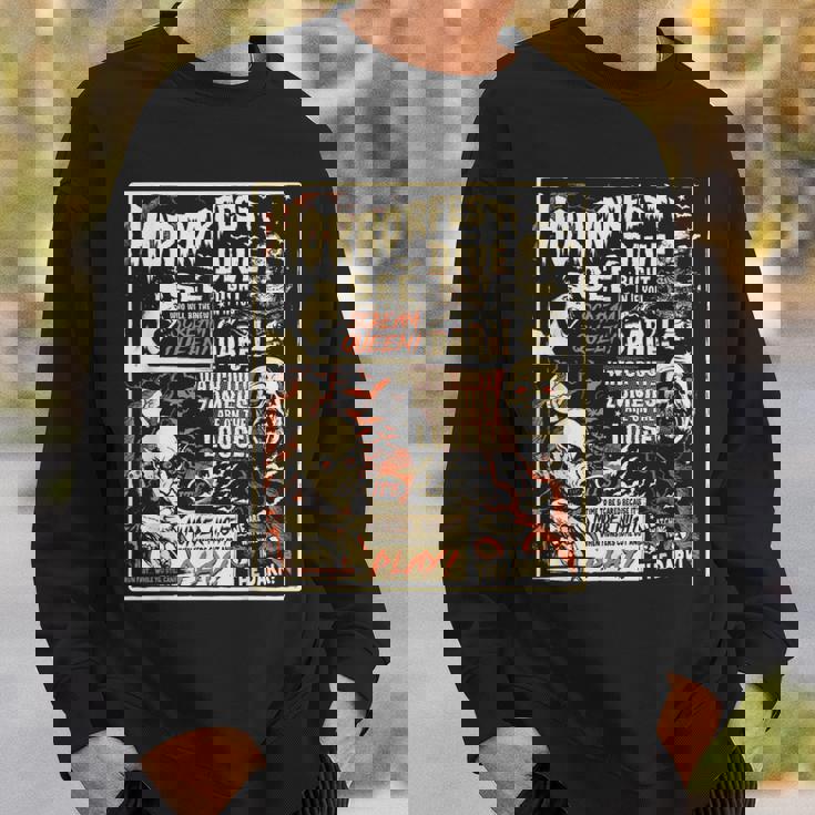 ビンテージホラーフェストポスターハロウィン映画オールドタイムホラー スウェットシャツ 彼への贈り物