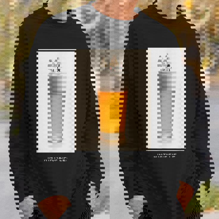 ビール冷え切ってます スウェットシャツ 彼への贈り物