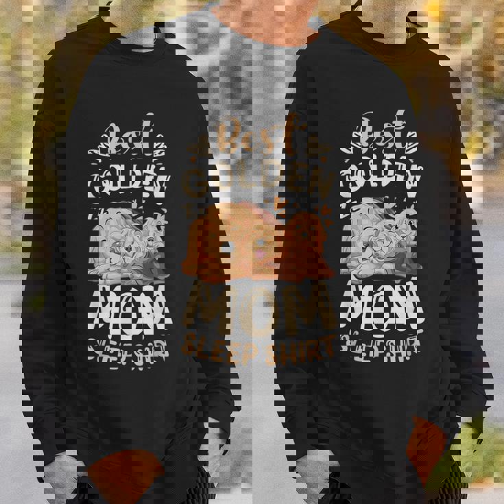 ベスト・ゴールデン・ママ、子犬とゴールデン・レトリーバー スウェットシャツ 彼への贈り物