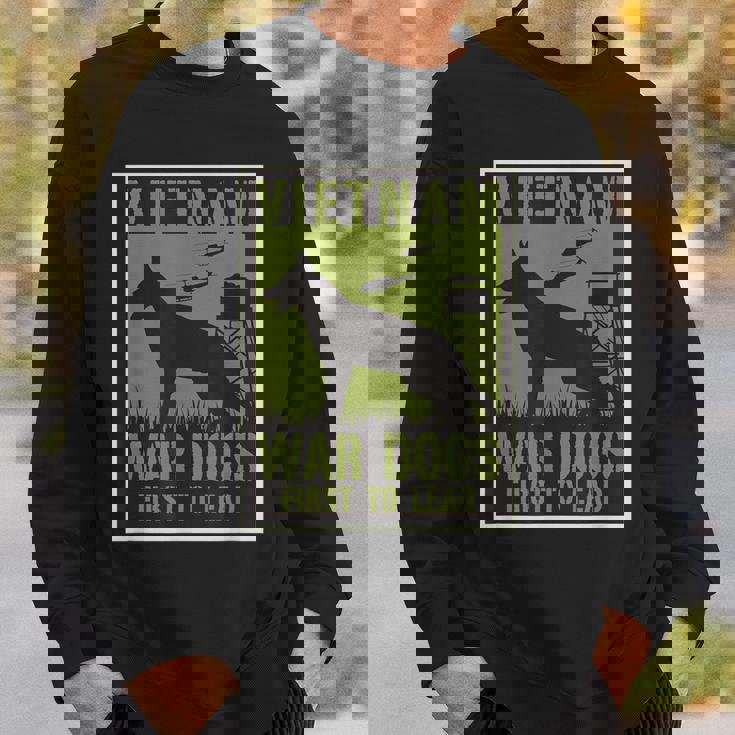 ベトナム戦争犬 スウェットシャツ 彼への贈り物