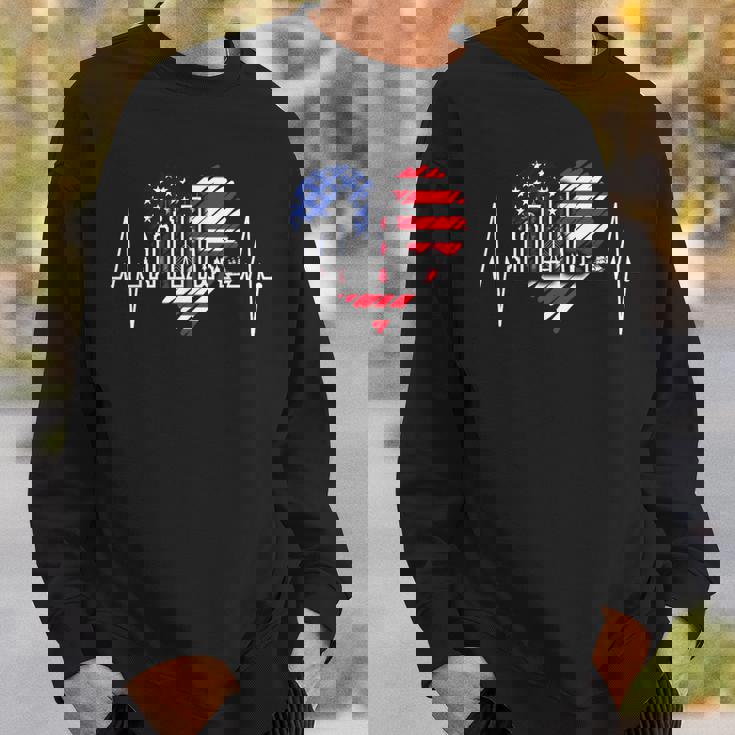 ボストン・スカイライン ハートビートusa ハートパルス I Love Boston スウェットシャツ 彼への贈り物