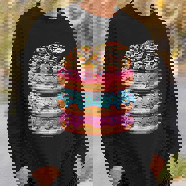 ボール パイソン ドーナツ好き 面白い スウェットシャツ 彼への贈り物