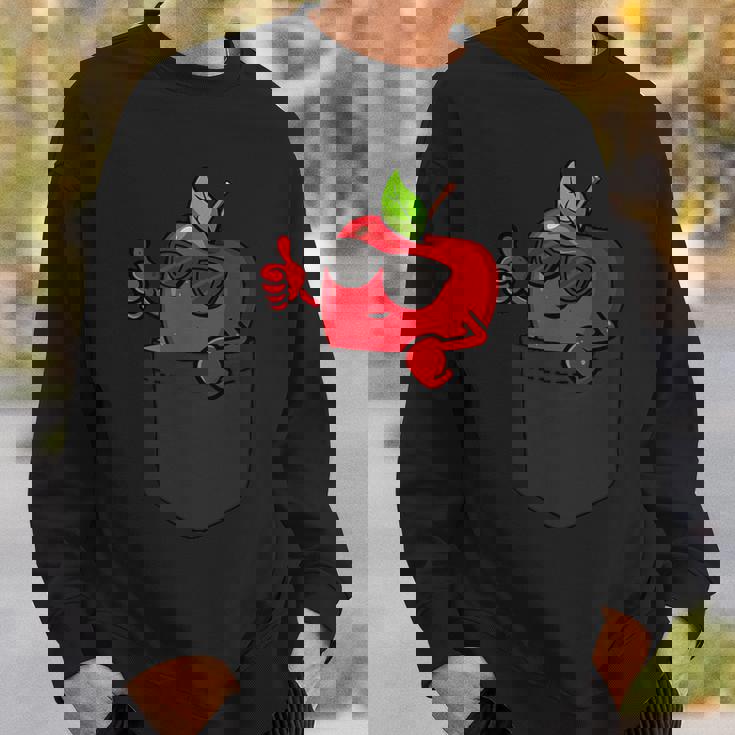 ポケットに入ったクールなリンゴ、サングラスをかけたリンゴのぞき見。 スウェットシャツ 彼への贈り物