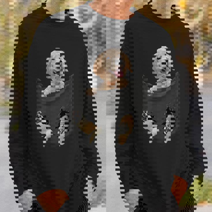 ポケットに入ったゴールデンレトリーバーの犬 ゴールデンパピー のぞき見 スウェットシャツ 彼への贈り物