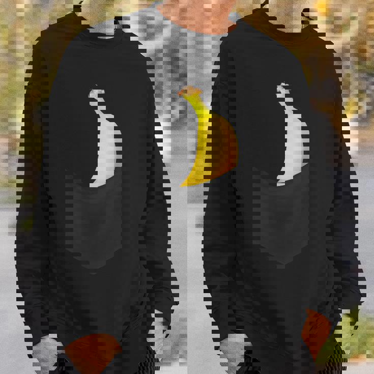 ポケットに入ったバナナフルーツ、胸に面白いバナナ。 スウェットシャツ 彼への贈り物