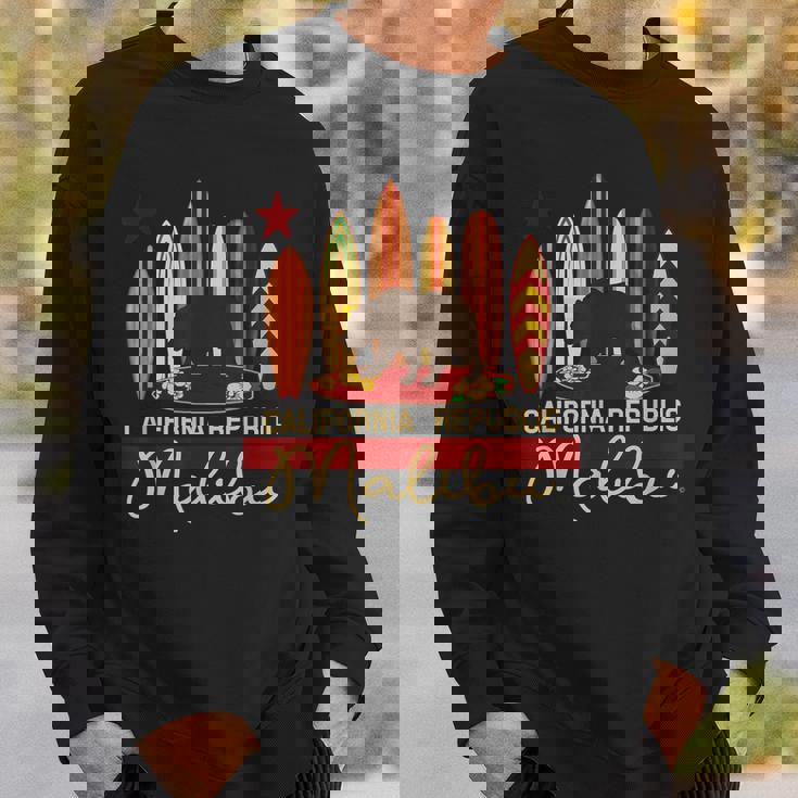 マリブ カリフォルニア リパブリック ベア サーファー 記念品 スウェットシャツ 彼への贈り物