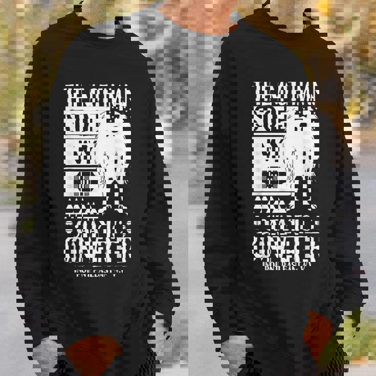 モスマンが私の触媒コンバーターを盗んだ Moth Man Cryptid スウェットシャツ 彼への贈り物