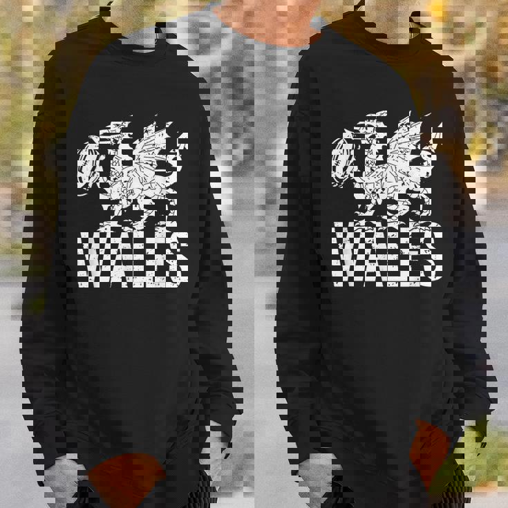 ラグビーボール ウェールズドラゴン メンズ レディース ボーイズ ガールズ ウェールズ スウェットシャツ 彼への贈り物