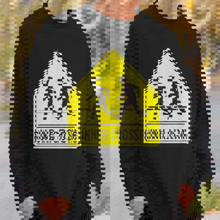 ランナー クロッシング サイン モチベーションを高める 面白い ランニング スウェットシャツ 彼への贈り物