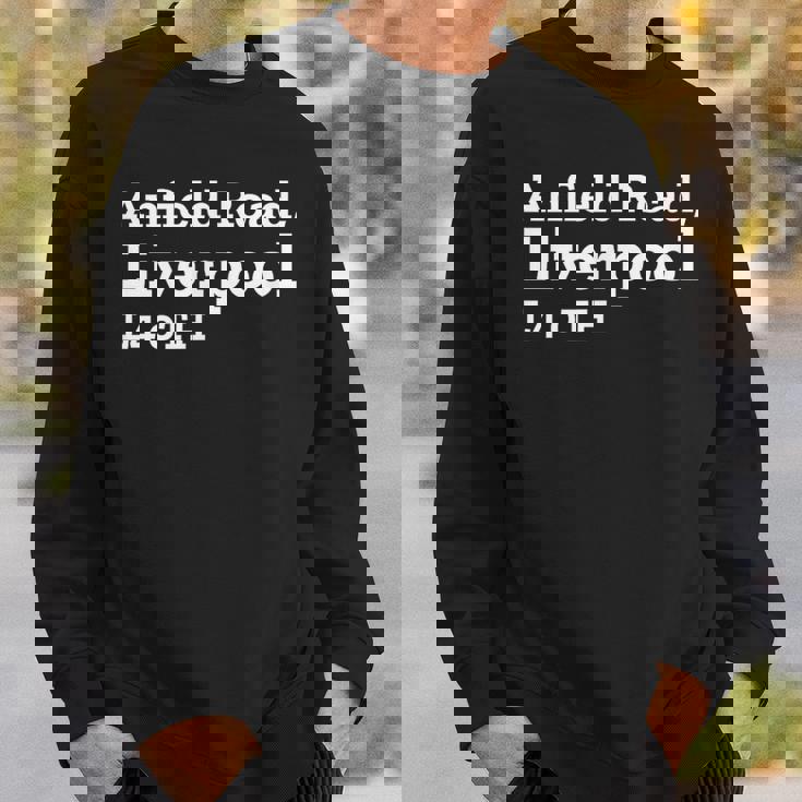 リバプールスタジアムの住所 スウェットシャツ 彼への贈り物