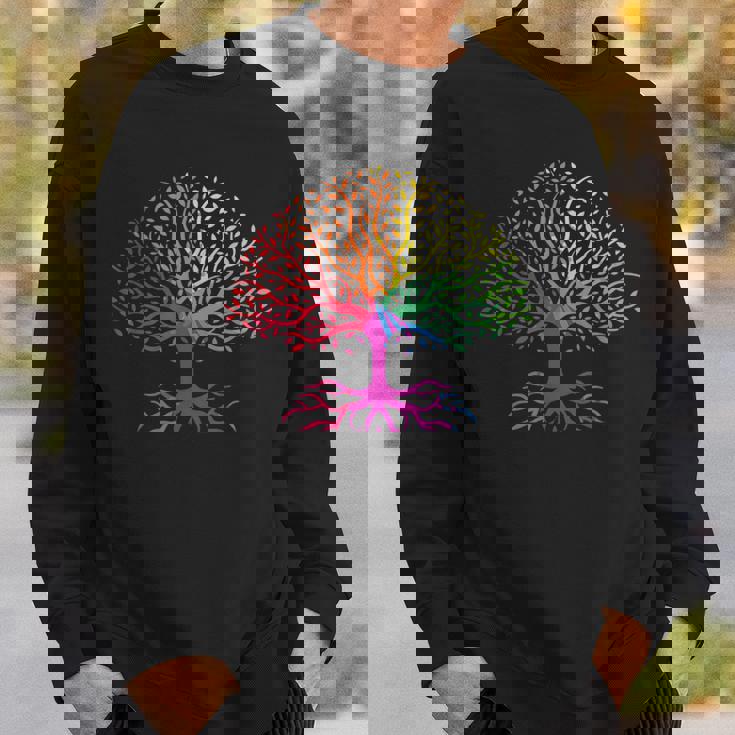 レインボーフラッグ ツリー・オブ・ライフ Lgbt ゲイ・プライド月間 Lgbtqアライ スウェットシャツ 彼への贈り物
