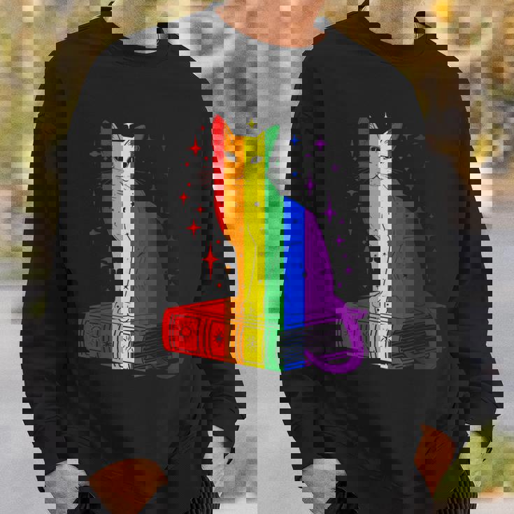 レインボー猫と本と星 Lgbt プライド スウェットシャツ 彼への贈り物