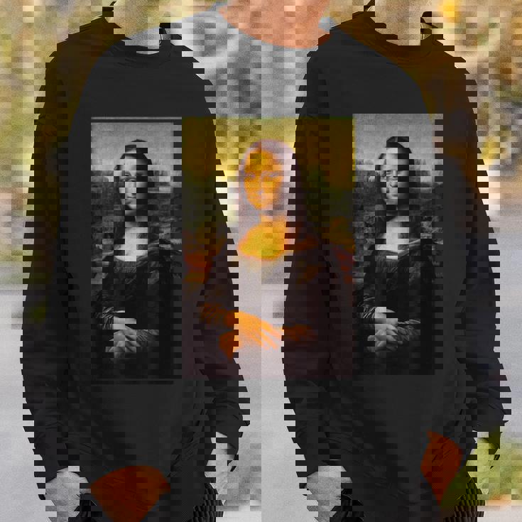 レオナルド・ダ・ヴィンチによるモナ・リザジョコンダ-モナリザ1519 スウェットシャツ 彼への贈り物