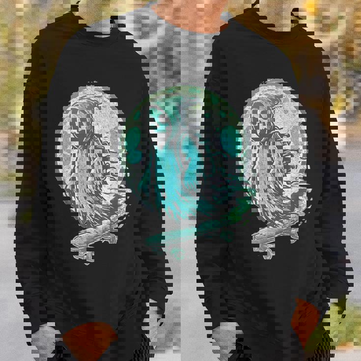 レトロ スケーター オバケ スカル スケートボード ハロウィン 不気味 スケルトン 骸骨 面白い ギフト ストリート スウェットシャツ 彼への贈り物