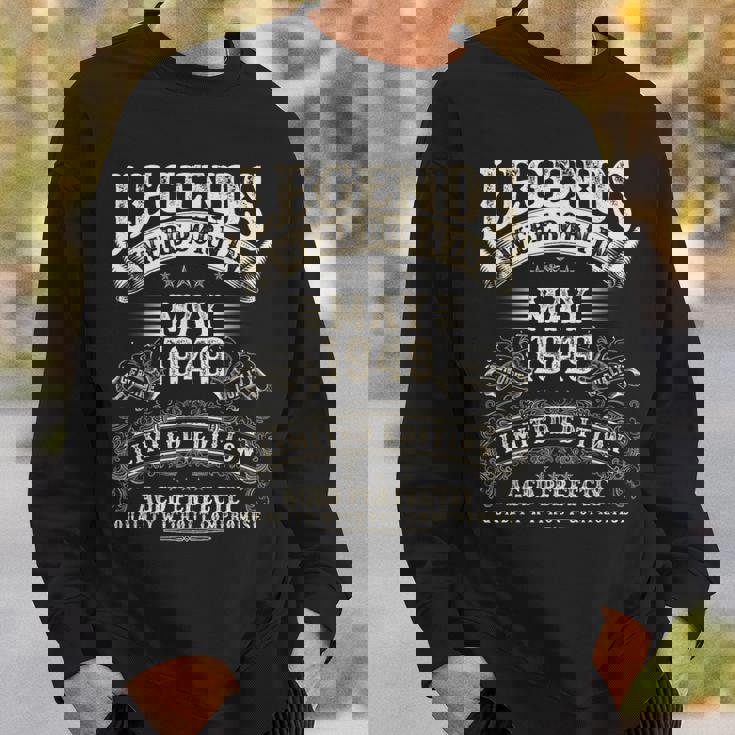 レトロな76歳の男性向け誕生日プレゼント 76歳 1949年5月 スウェットシャツ 彼への贈り物