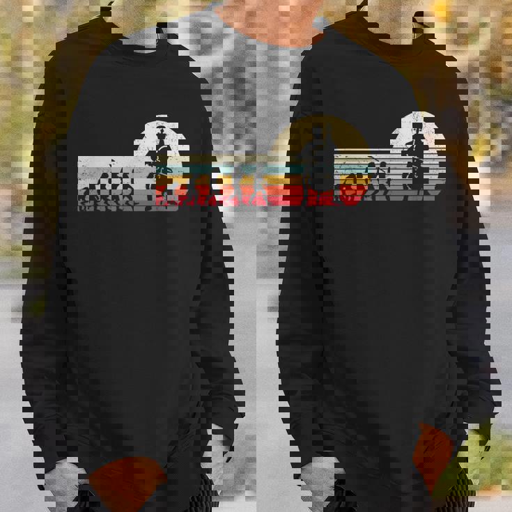 レトロなヴィンテージ チェロラバー 人間の進化 チェロ。 スウェットシャツ 彼への贈り物