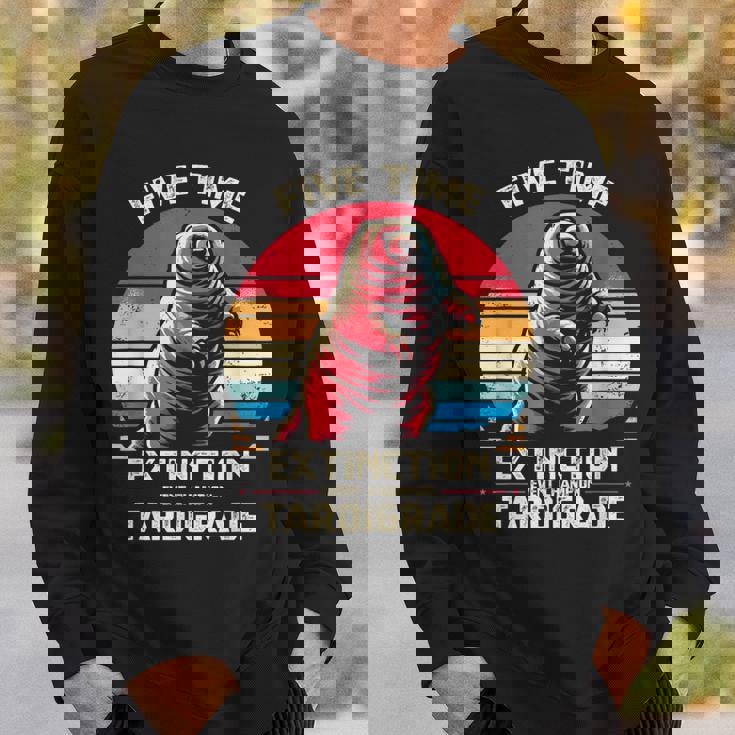 五度絶滅イベントチャンピオン クマムシ生物学者 スウェットシャツ 彼への贈り物