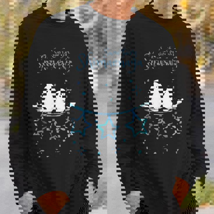 人気話題 シマエナガの親子 雪 雪の結晶 妖精 北海道 日本の野鳥 星 白い小鳥 星 スウェットシャツ 彼への贈り物