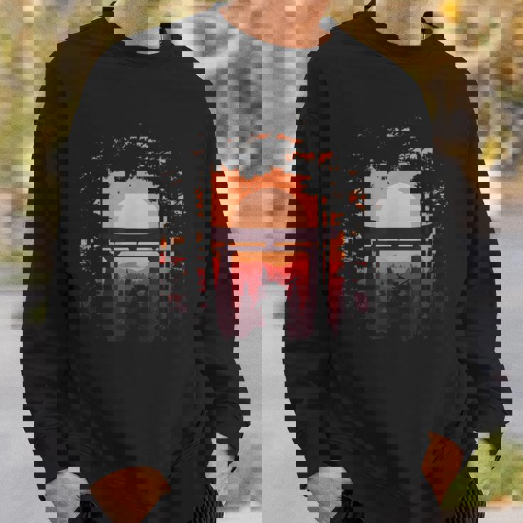 伝統的な日本の侍 日没と鳥居 スウェットシャツ 彼への贈り物