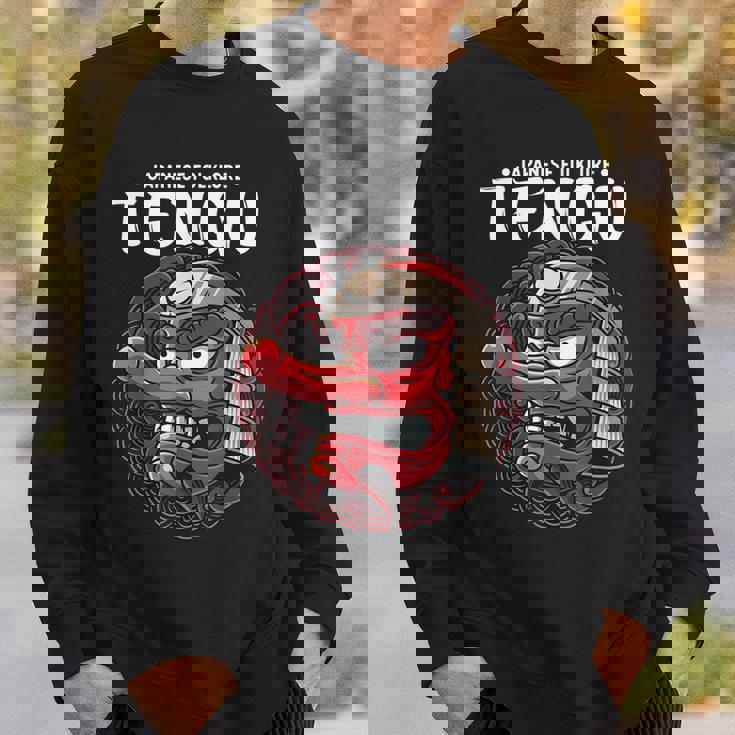 天狗 日本の民俗神アート蛇男 スウェットシャツ 彼への贈り物