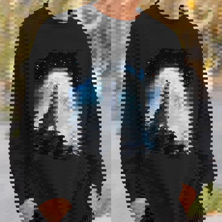 宇宙空間 オオカミ 月に遠吠えするオオカミ スウェットシャツ 彼への贈り物