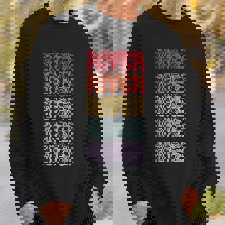 川 スウェットシャツ 彼への贈り物