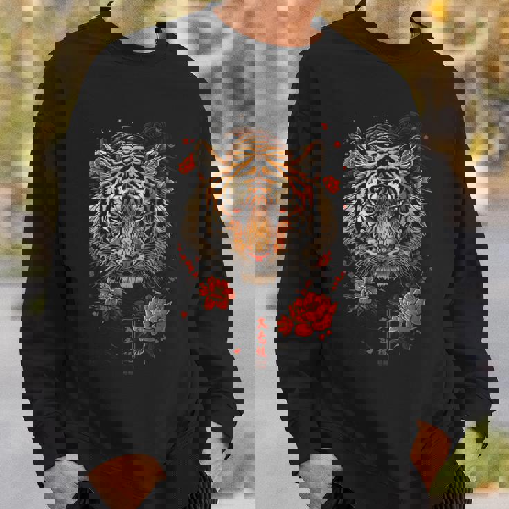 日本のタイガーフェイス 面白いグラフィックtシャツ スウェットシャツ 彼への贈り物