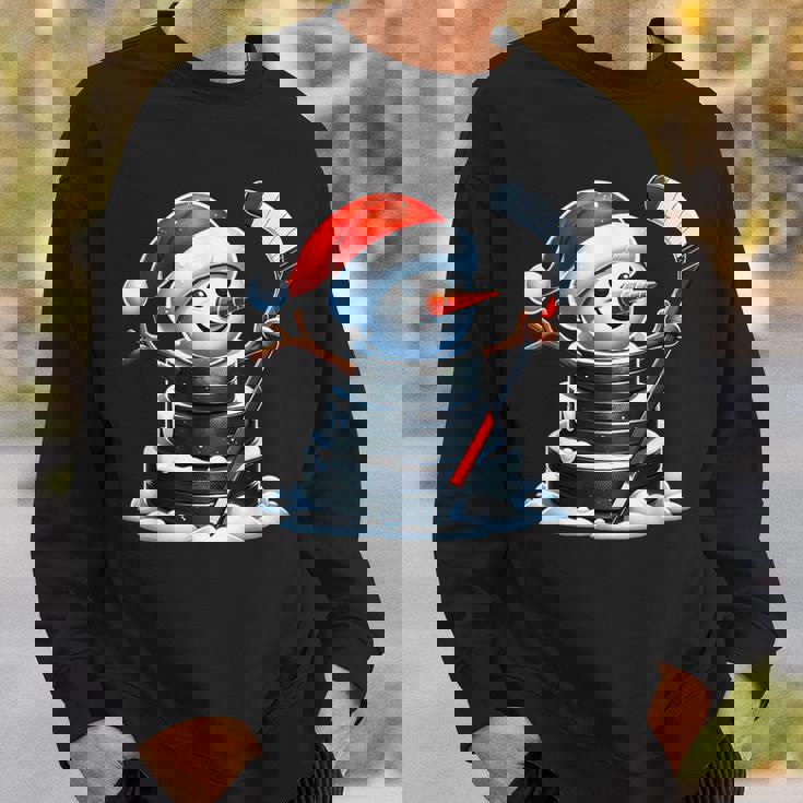 漫画 アイスホッケーパック 雪だるま サンタ帽子付き クリスマス スウェットシャツ 彼への贈り物