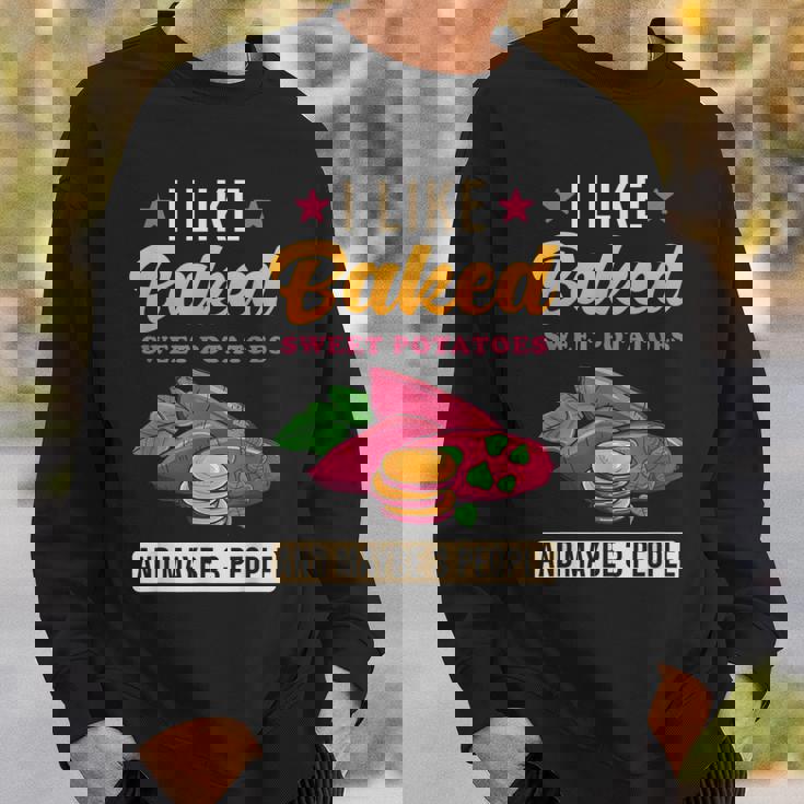 焼き芋が好きで、3人で面白いじゃがいも スウェットシャツ 彼への贈り物