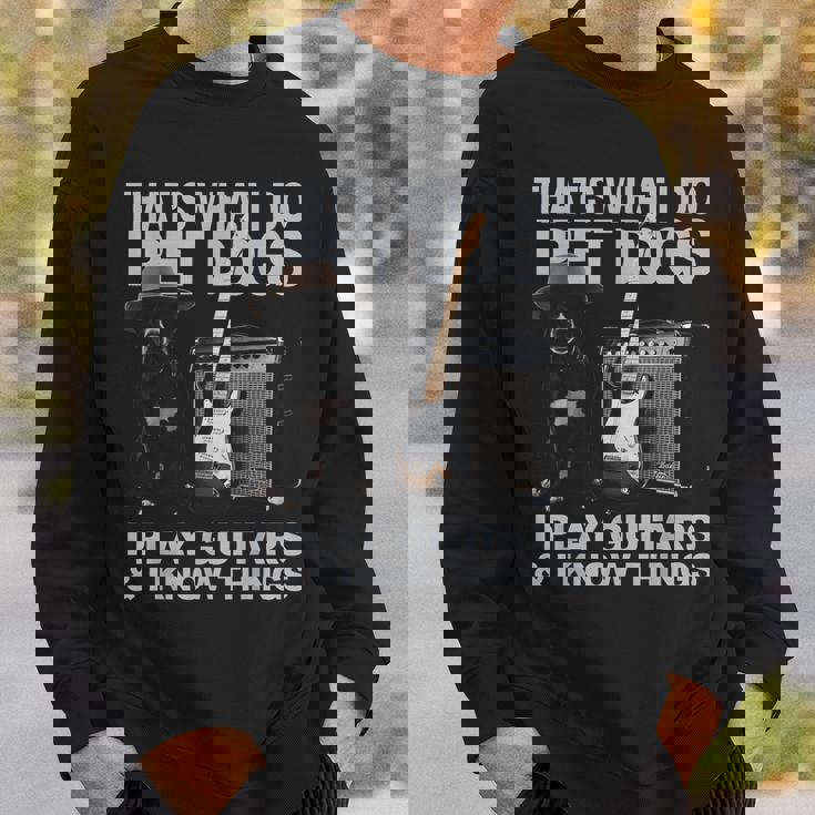 犬好き ギター ミュージシャン ペット 犬 演奏 ギター 面白い スウェットシャツ 彼への贈り物