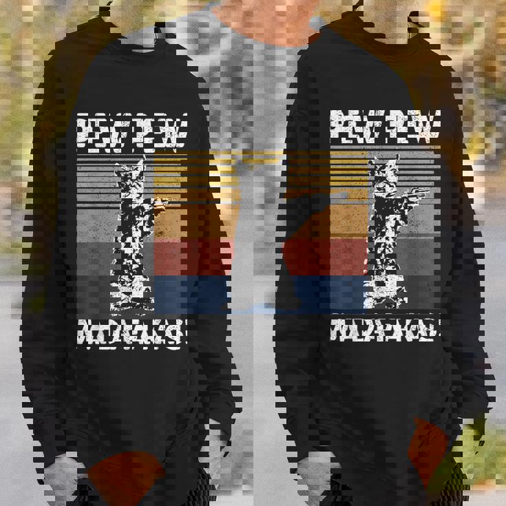 猫ビンテージpewpewpewマダファカス猫クレイジーピュー スウェットシャツ 彼への贈り物