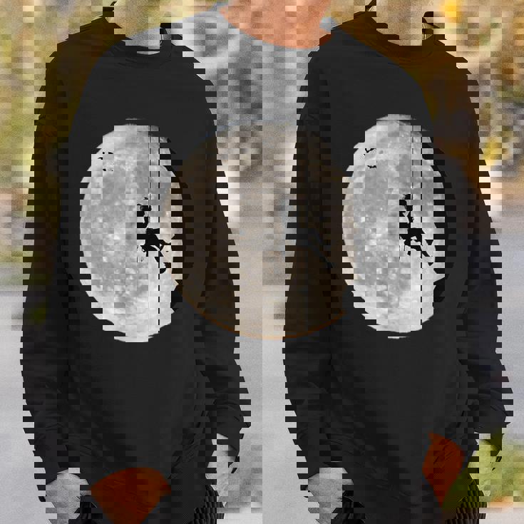 登山、フリークライミング、登山、ボルダリング、月 スウェットシャツ 彼への贈り物