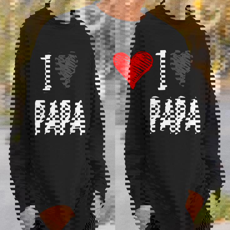 私はパパ 最高 お父さん 父 息子 娘 衣装 ハートが大好きです I Love Papa スウェットシャツ 彼への贈り物