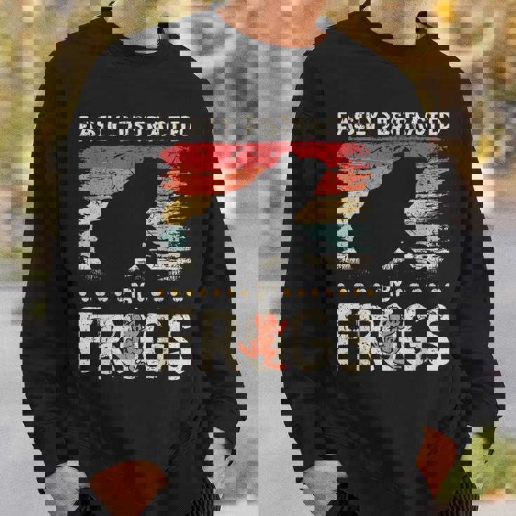 簡単に気を散らせるカエルのヴィンテージなカエル愛好家。 スウェットシャツ 彼への贈り物