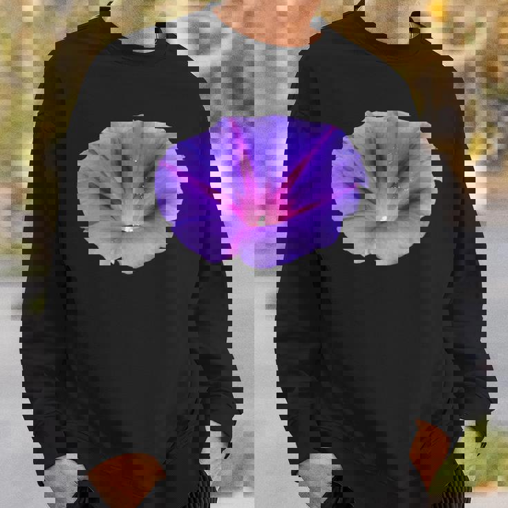 美しいパープルカラーの朝顔フラワーカットアウト スウェットシャツ 彼への贈り物