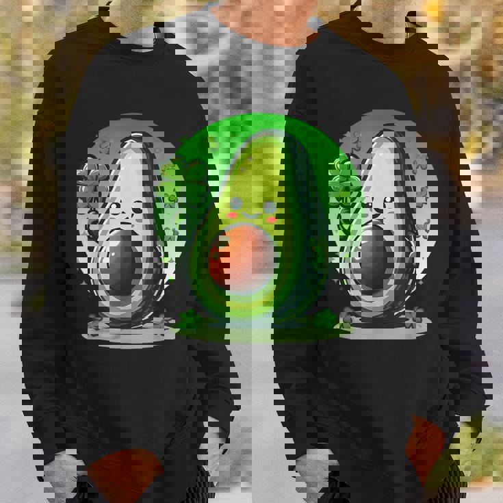 聖パトリックの日 アボカド 幸運の四つ葉のクローバー スウェットシャツ 彼への贈り物