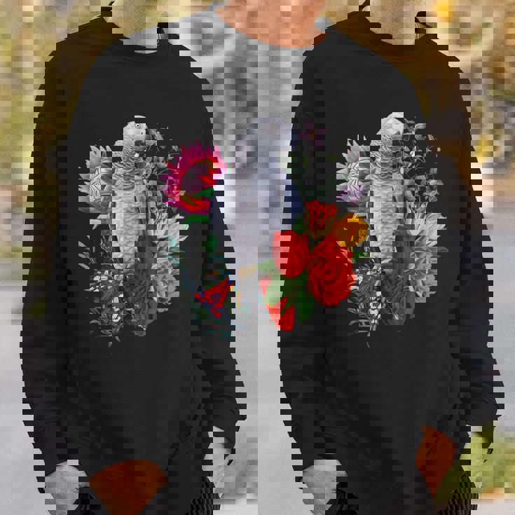 花と蝶とヨウム スウェットシャツ 彼への贈り物