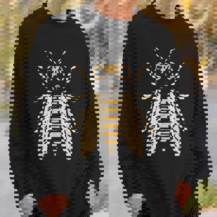 蝉のユーモア シンプルでかわいいミニマリストの昆虫 蝉 スウェットシャツ 彼への贈り物