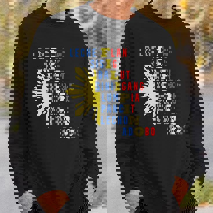 誇り高いフィリピン人のための有名な食べ物 フィリピンのデザイン スウェットシャツ 彼への贈り物