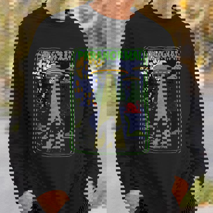 超常現象 ビッグフット ネス湖 Mothman Aliens Cryptid スウェットシャツ 彼への贈り物