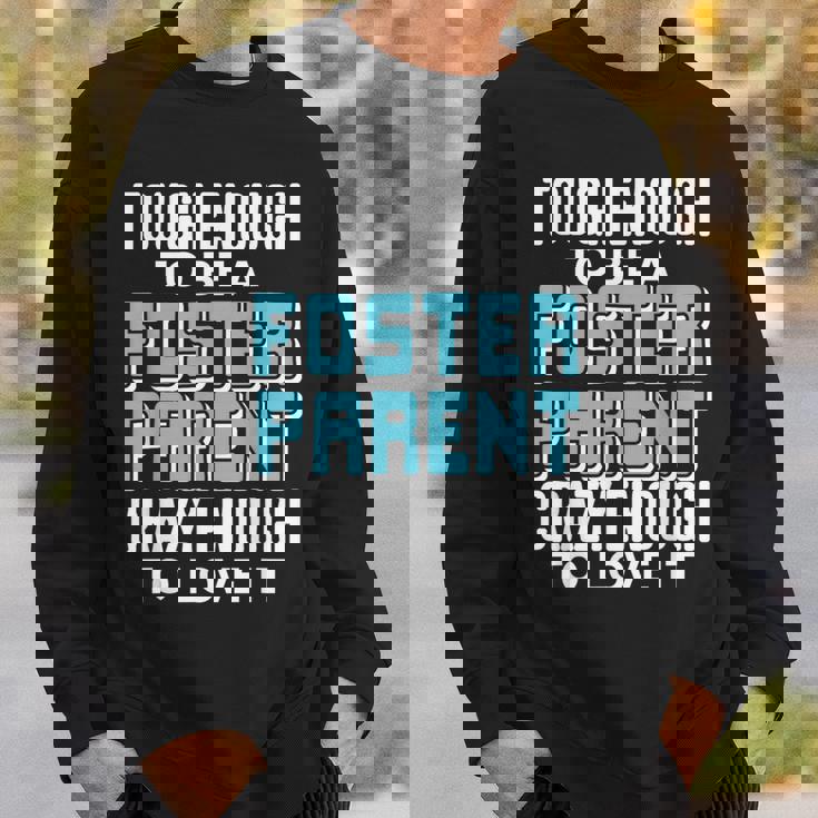 里親になるには十分な強さと情熱 スウェットシャツ 彼への贈り物