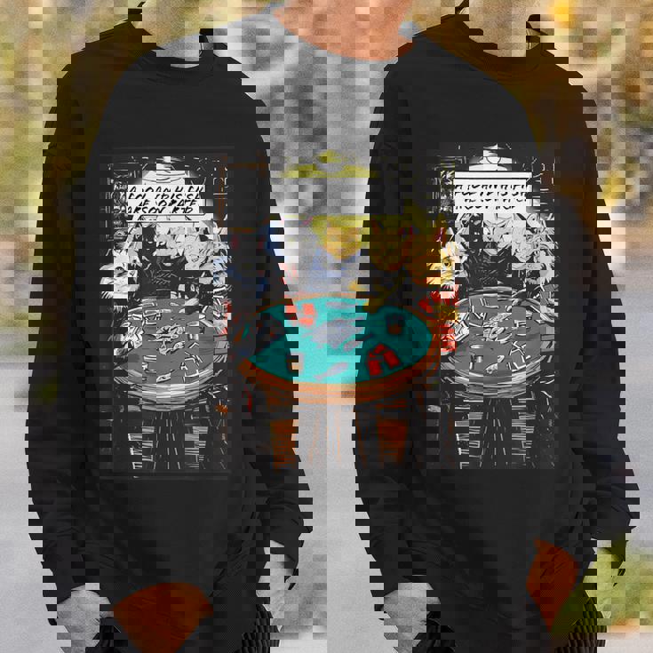 面白い猫のグラフィックプレイの猫ポーカープレイヤーは深刻なポーカーをプレイします スウェットシャツ 彼への贈り物