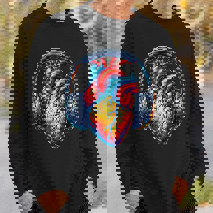 音楽解剖学的ハートとヘッドフォンdjミュージックグラフィック スウェットシャツ 彼への贈り物