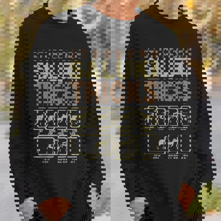 頑固なサルーキのトリックシャツ、面白いサルーキの所有者の贈り物、皮肉なサルーキの恋人 スウェットシャツ 彼への贈り物