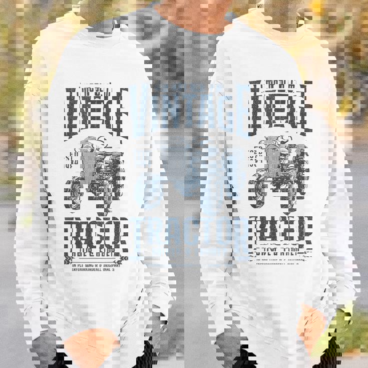 1984 年生まれのビンテージ トラクター ファーマーの誕生日 スウェットシャツ 彼への贈り物