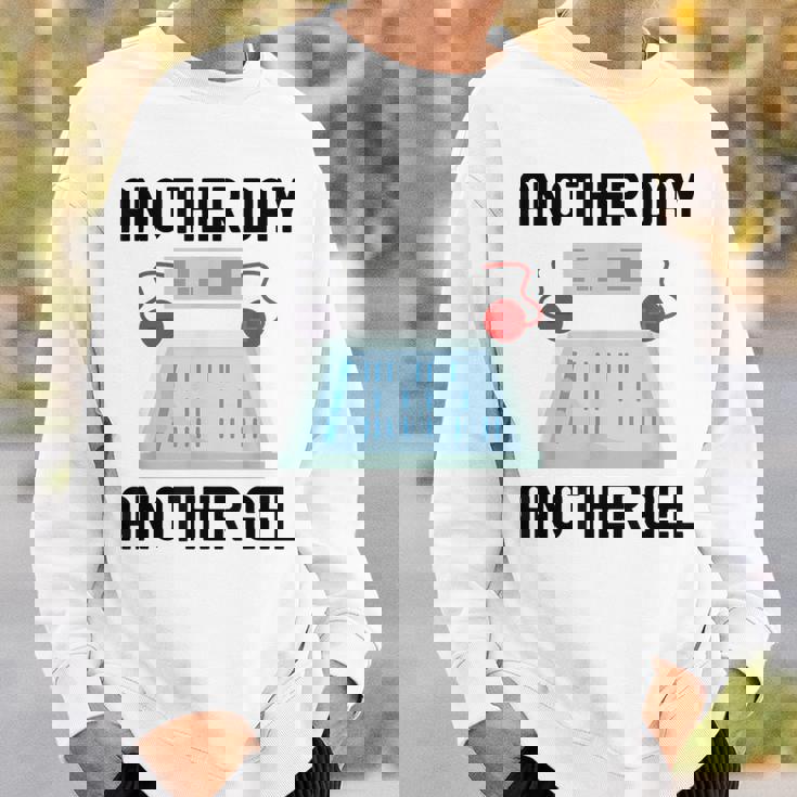 Another Day Another Gel スウェットシャツ 彼への贈り物