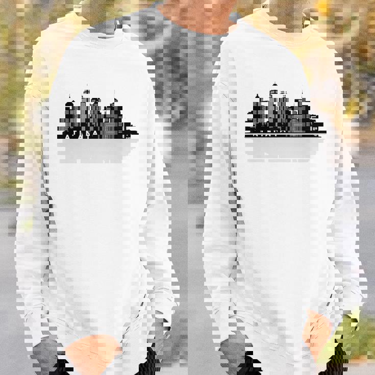 Atlanta Ga スカイライン 摩天楼 シティシルエット スウェットシャツ 彼への贈り物